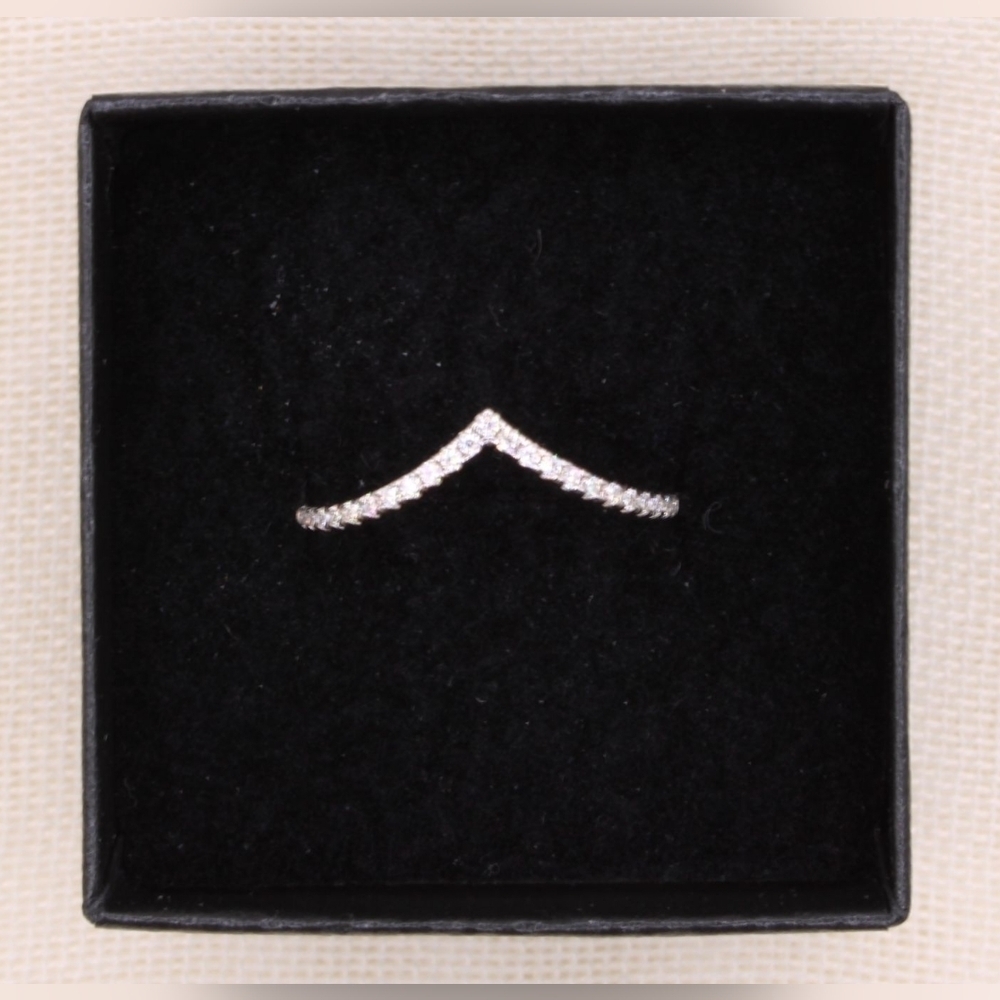 Genuine Moissanite 925 Sterling Silver Rhodium Plate V Ring